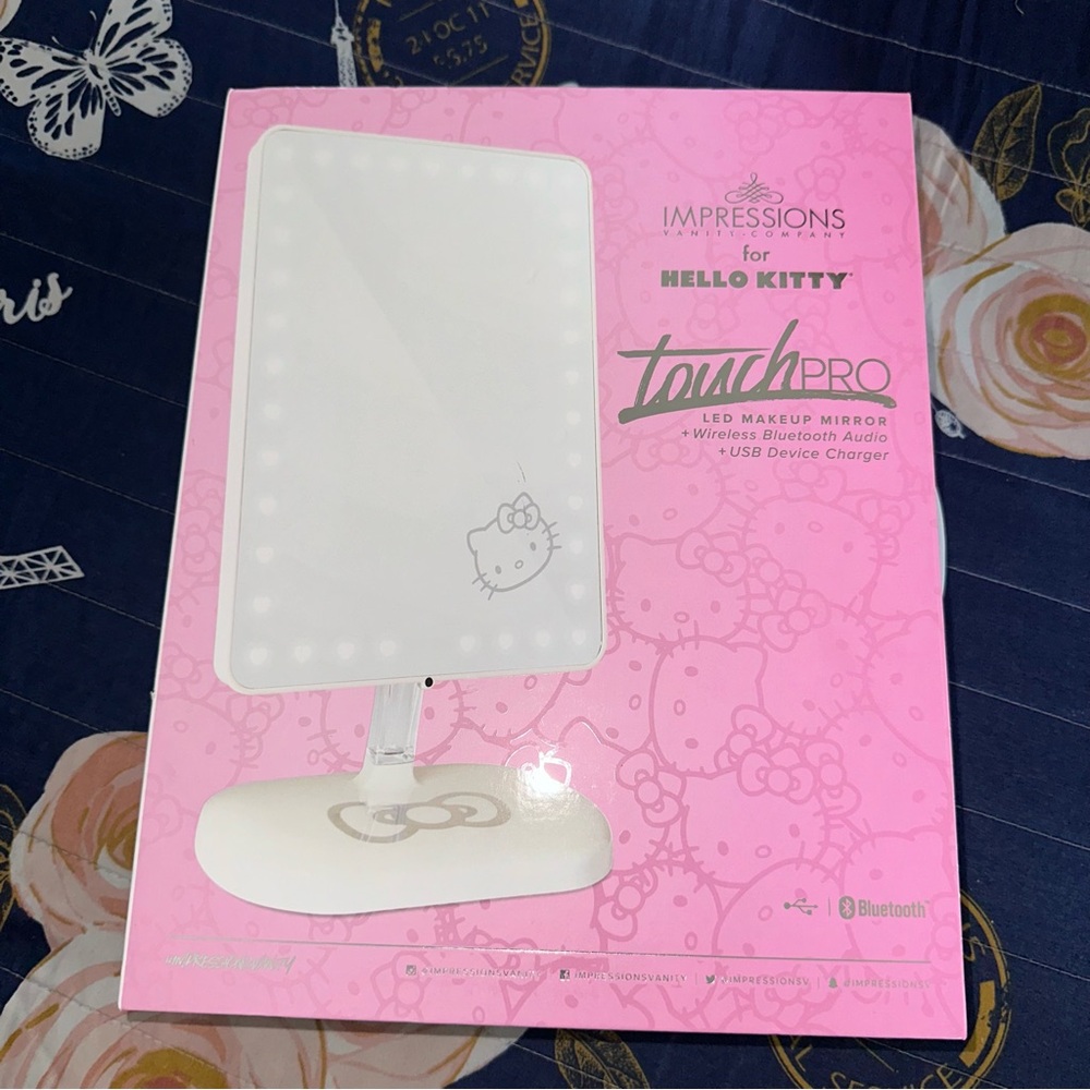 (SOLD) Impressions Vanity Hello Kitty TouchPro